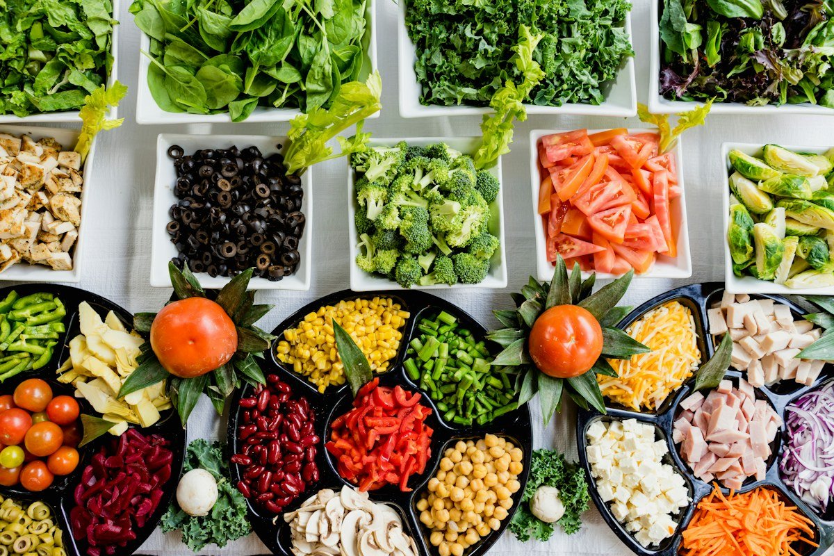 Nutritional Challenges and Dietary Adaptations Among Primary School Children in Low-Resource Communities Following COVID-19